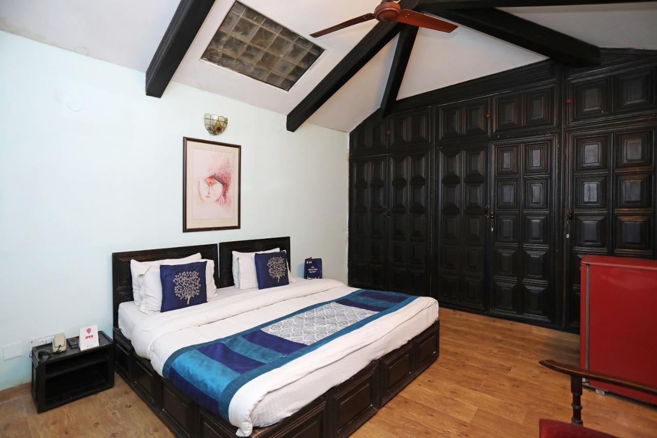 Oyo 1427 Hotel Malhar Haveli Noida Extérieur photo